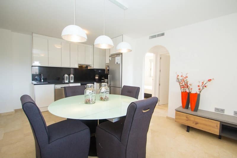Open photo Listing photo