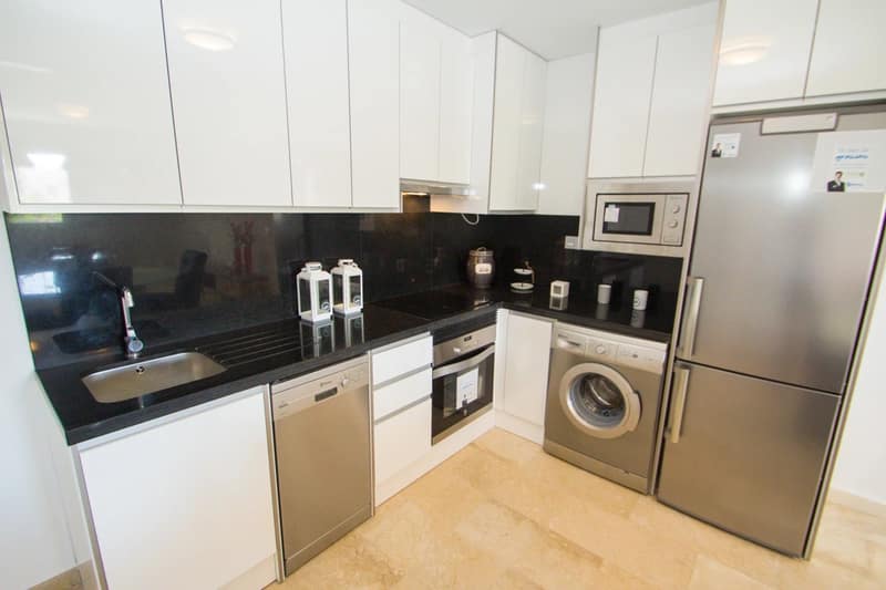 Open photo Listing photo