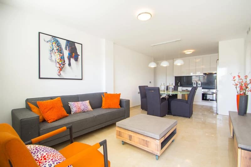 Open photo Listing photo
