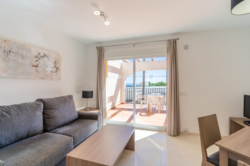 Open photo Listing photo