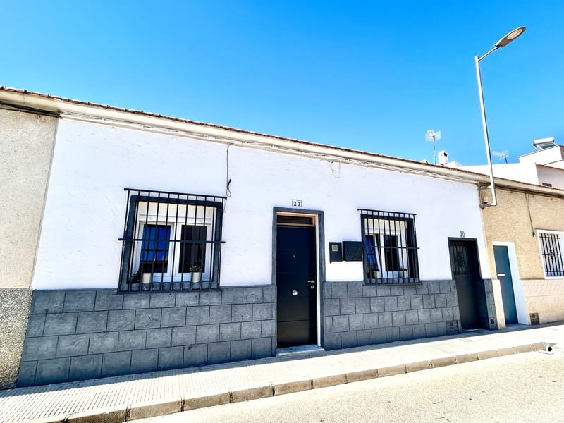 Open photo Listing photo