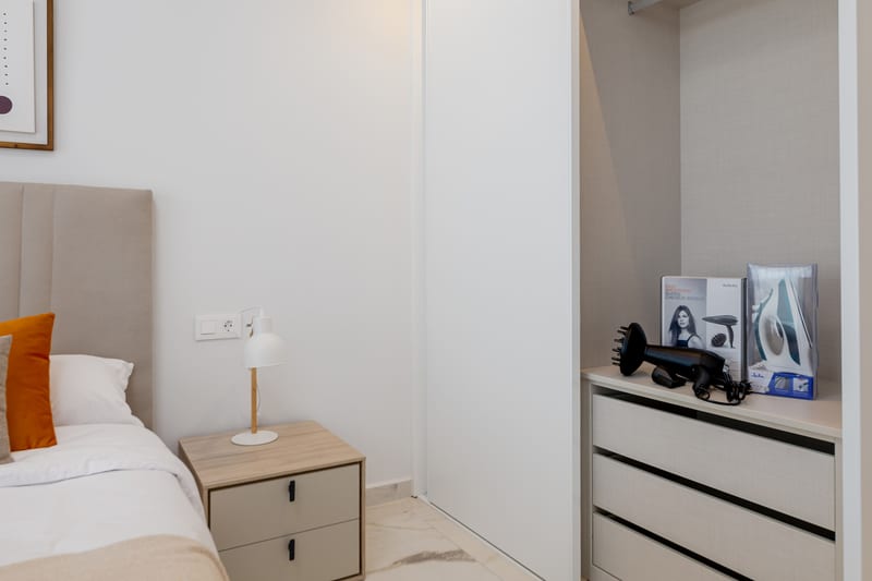 Open photo Listing photo