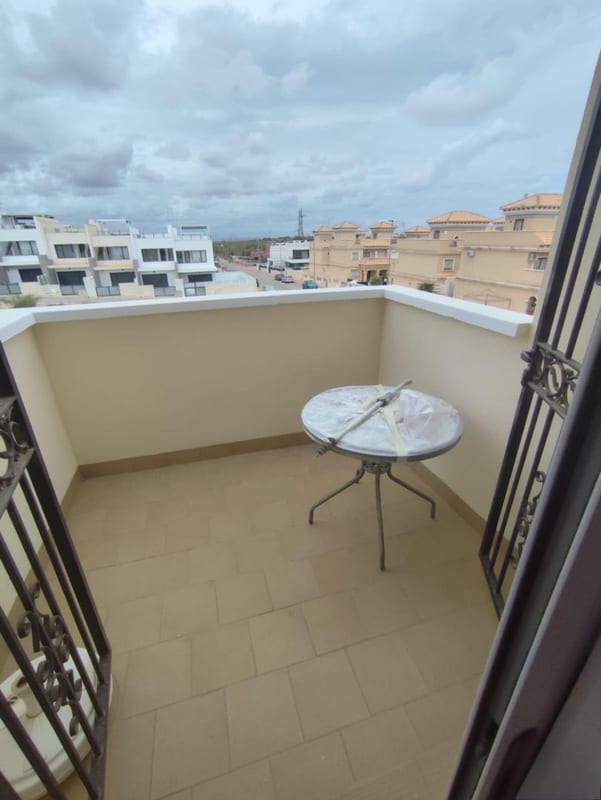 Open photo Listing photo