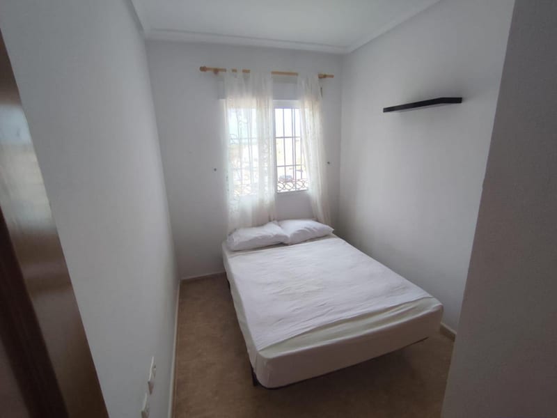 Open photo Listing photo