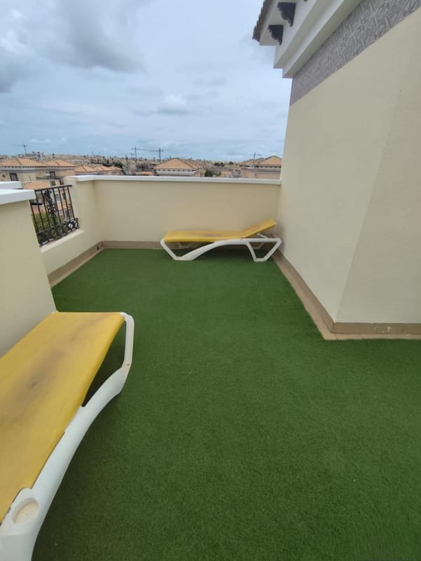 Open photo Listing photo