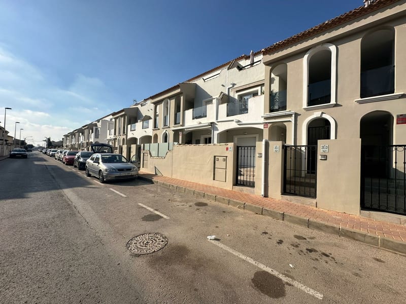 Open photo Listing photo
