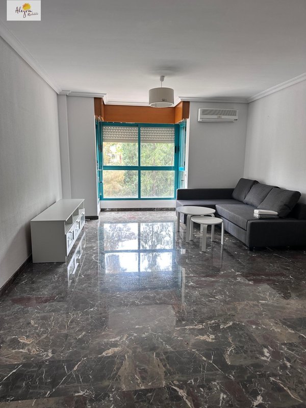 Open photo Listing photo
