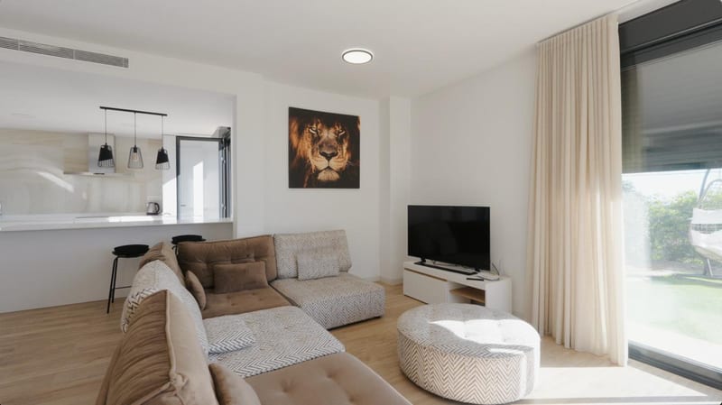 Open photo Listing photo