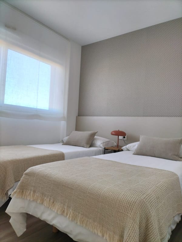 Open photo Listing photo