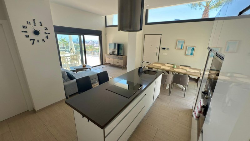 Open photo Listing photo