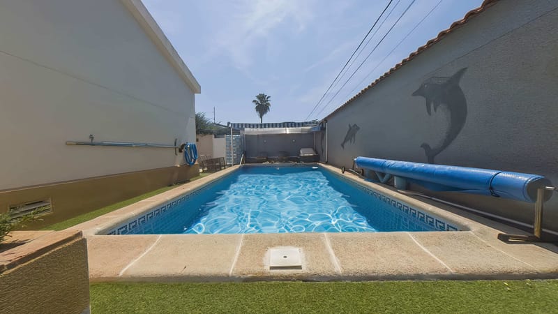 Open photo Listing photo