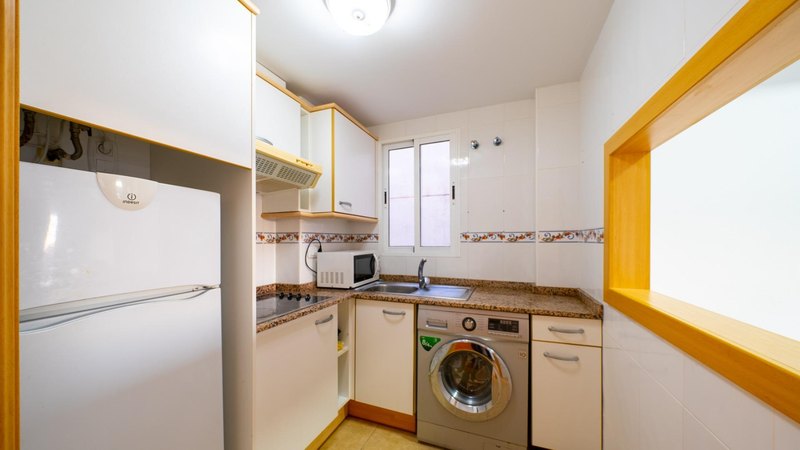 Open photo Listing photo