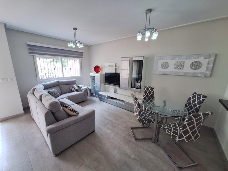 Open photo Listing photo