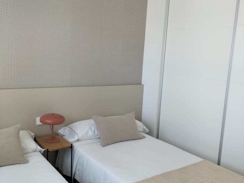Open photo Listing photo