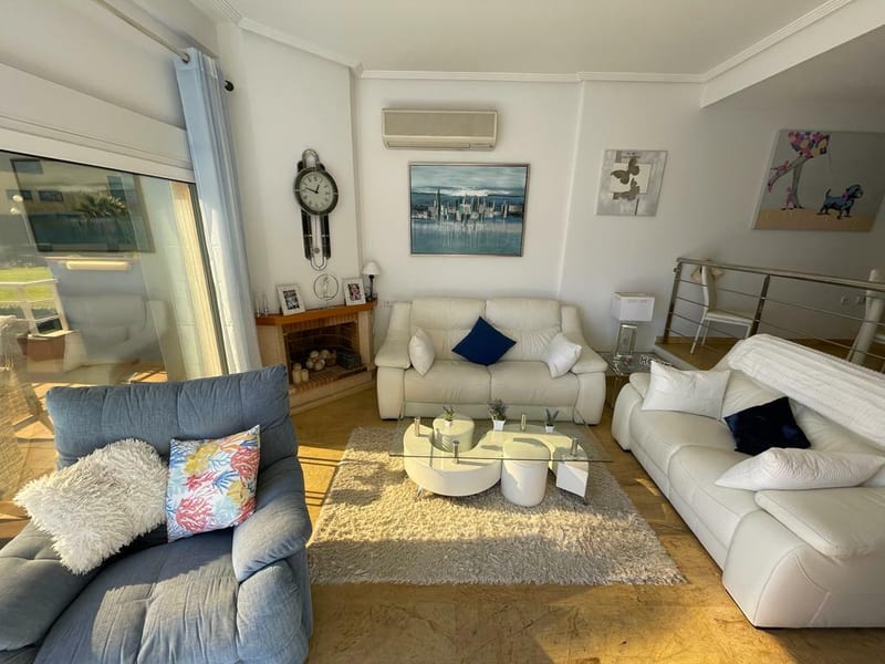 Open photo Listing photo