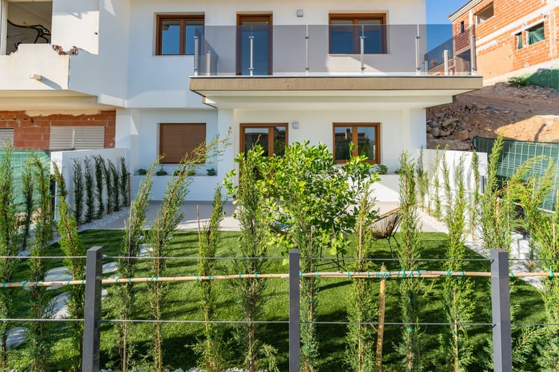 Open photo Listing photo