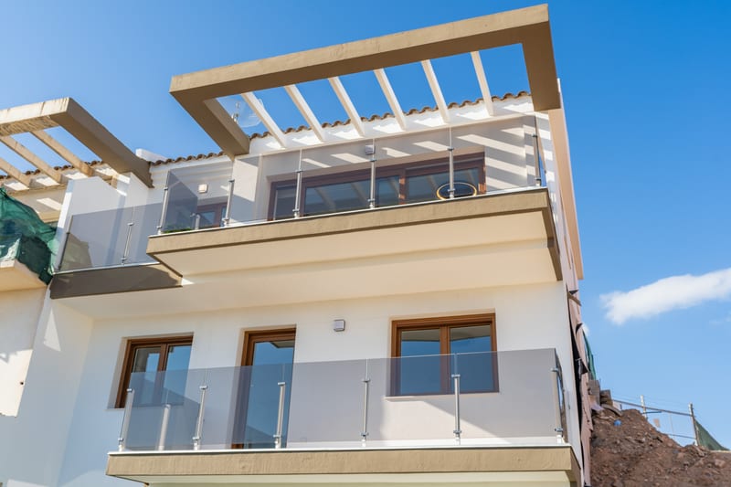 Open photo Listing photo