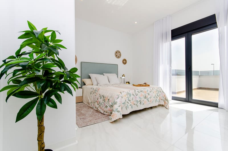 Open photo Listing photo