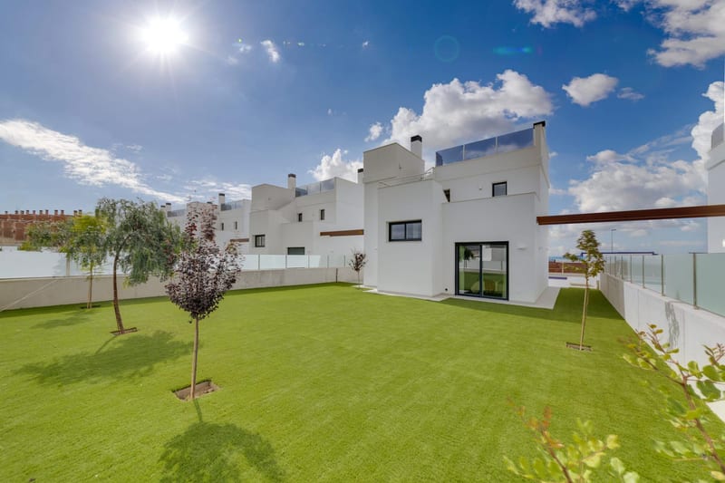 Open photo Listing photo