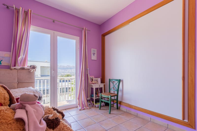 Open photo Listing photo