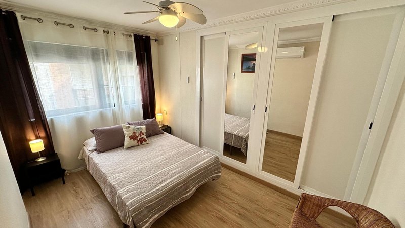 Open photo Listing photo