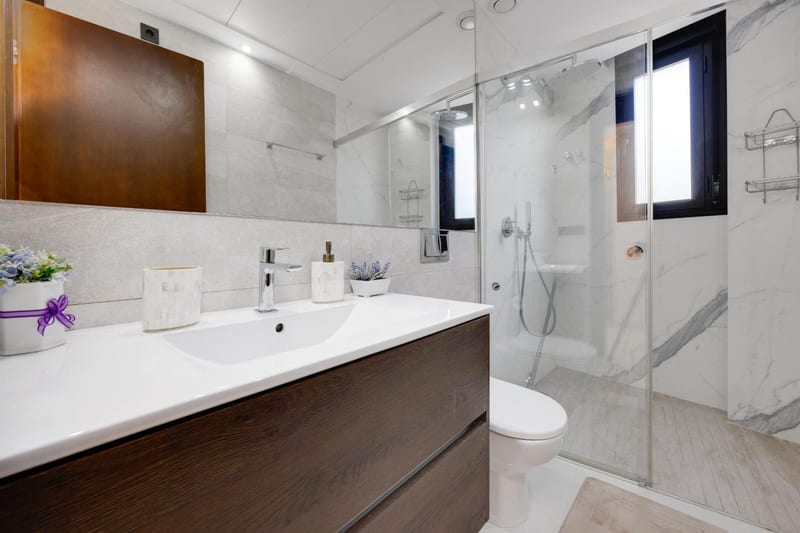 Open photo Listing photo