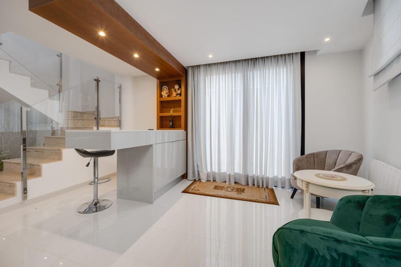 Open photo Listing photo