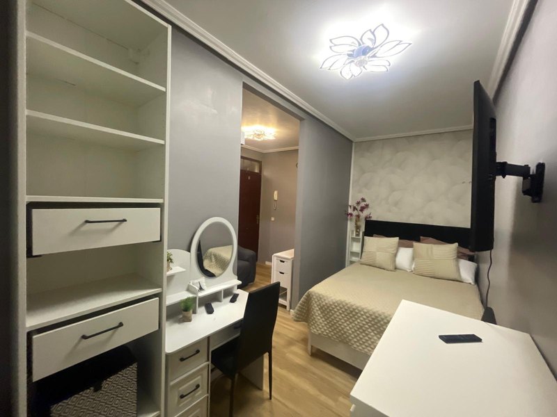 Open photo Listing photo