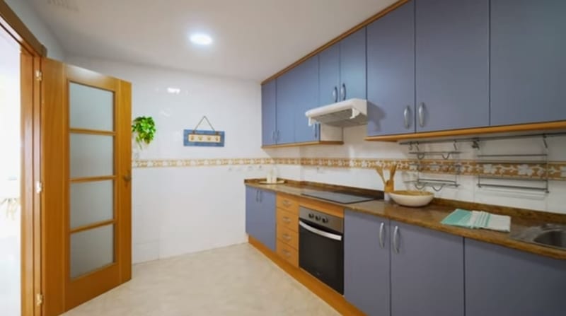 Open photo Listing photo