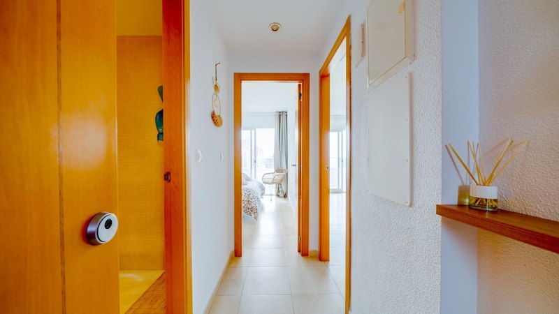 Open photo Listing photo