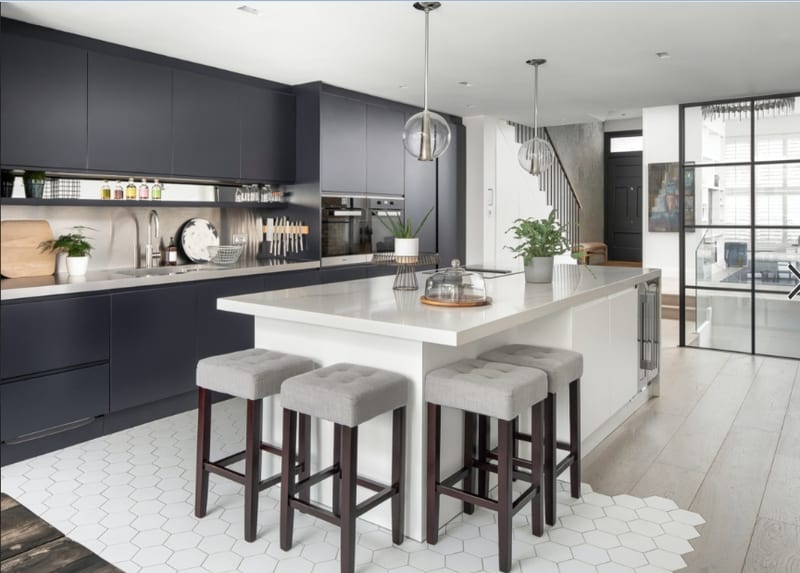 Open photo Listing photo