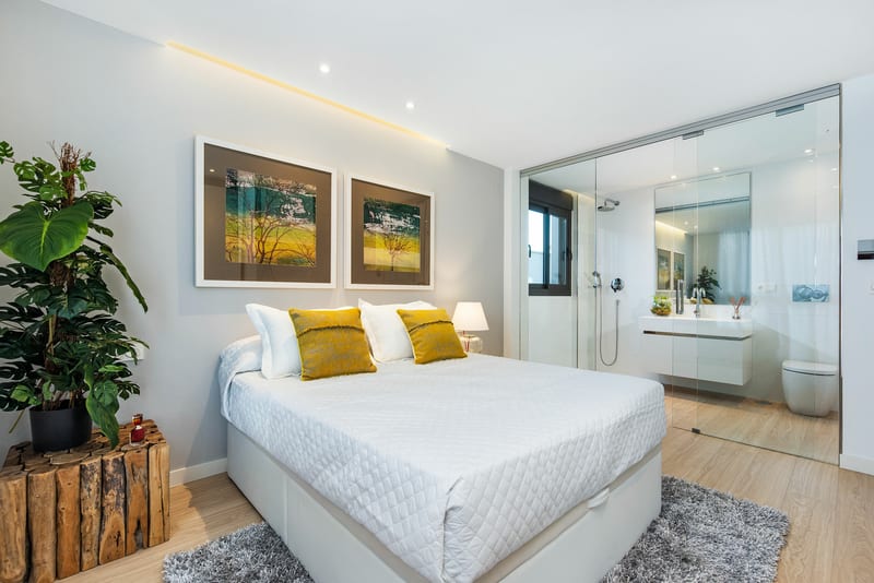 Open photo Listing photo