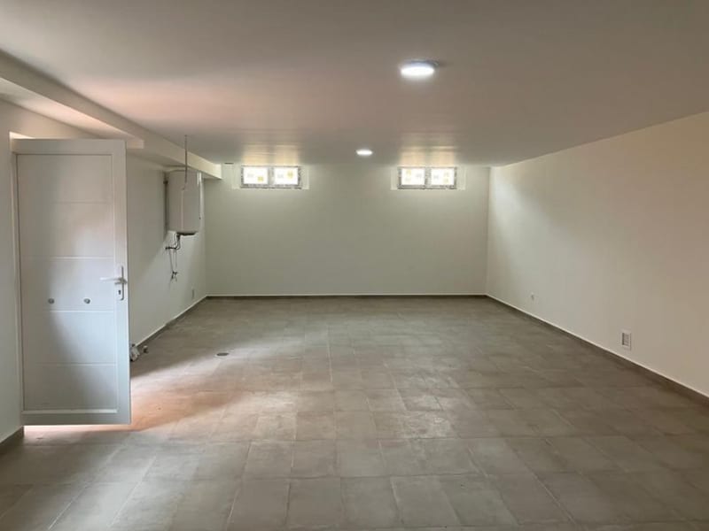 Open photo Listing photo