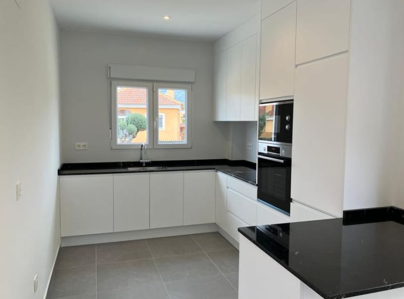 Open photo Listing photo