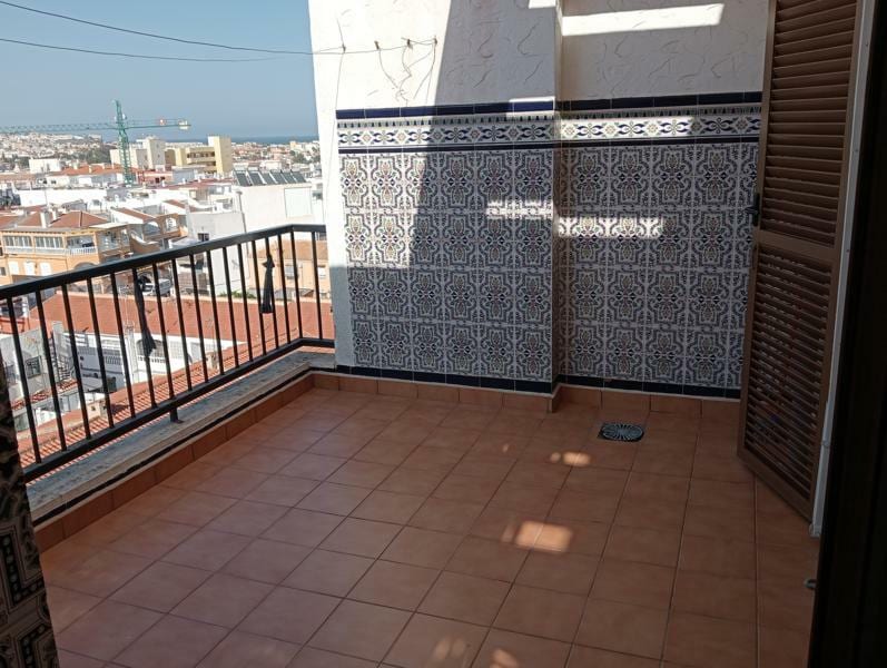 Open photo Listing photo