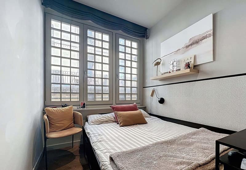Open photo Listing photo