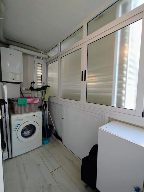 Open photo Listing photo