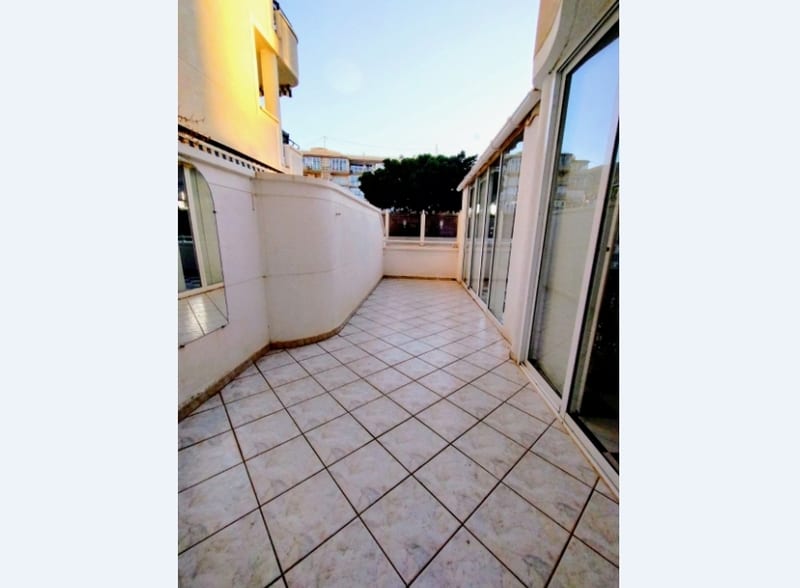 Open photo Listing photo