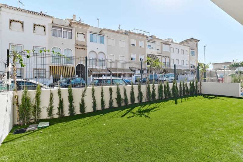 Open photo Listing photo