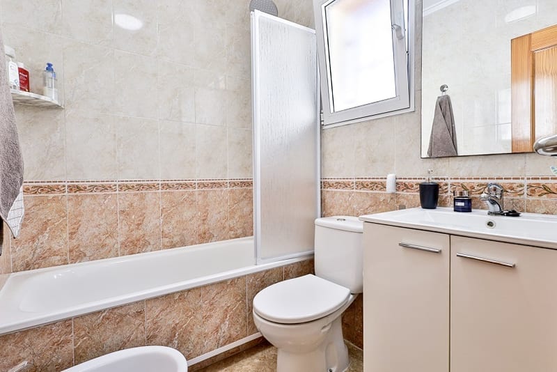 Open photo Listing photo