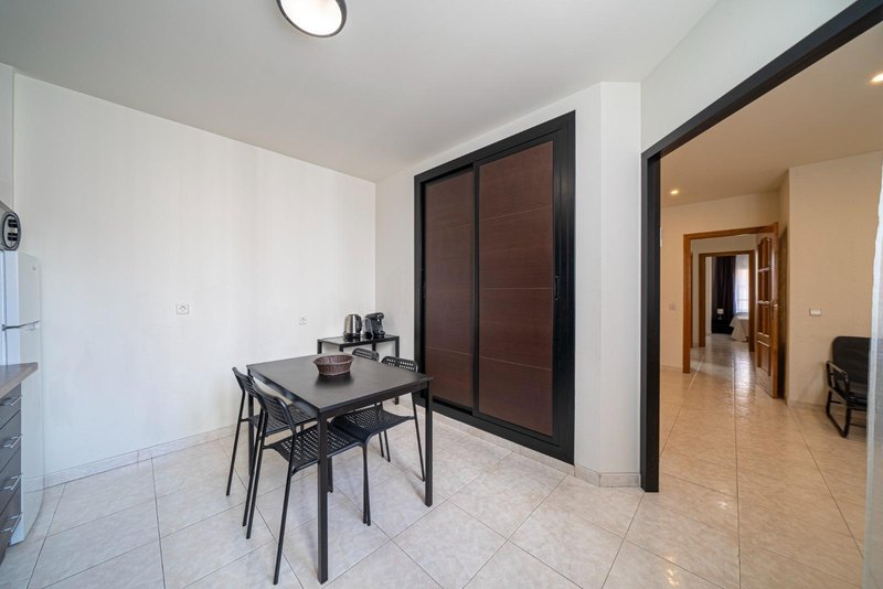 Open photo Listing photo