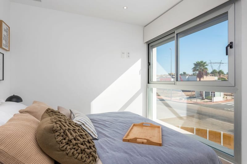 Open photo Listing photo