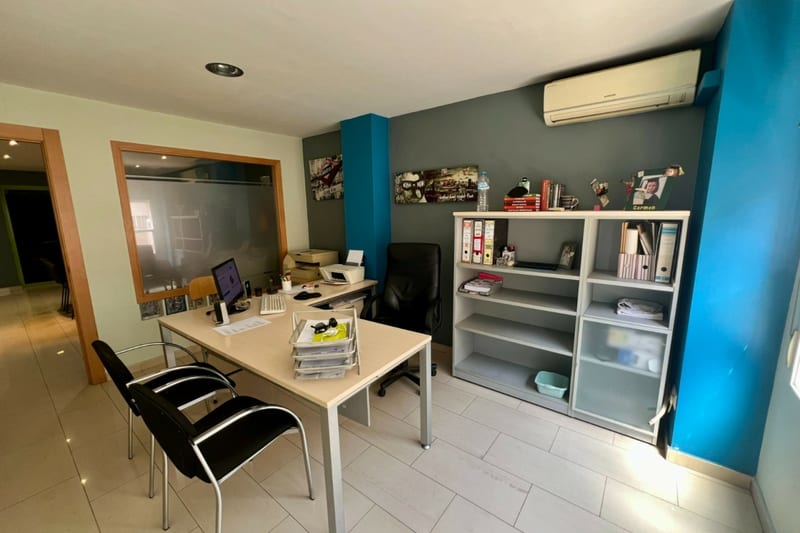 Listing photo
