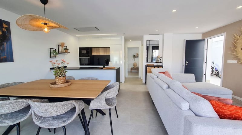 Open photo Listing photo