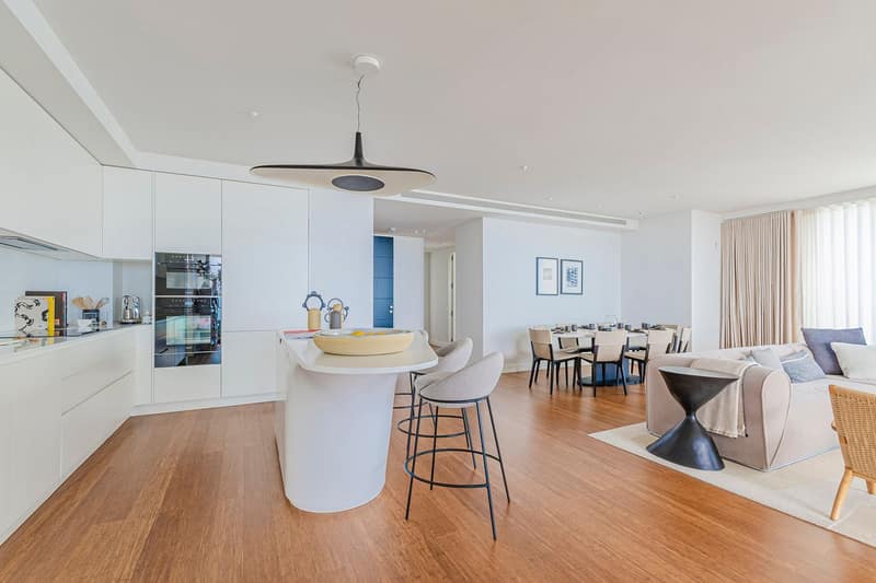 Open photo Listing photo