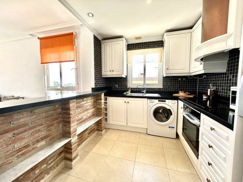 Open photo Listing photo