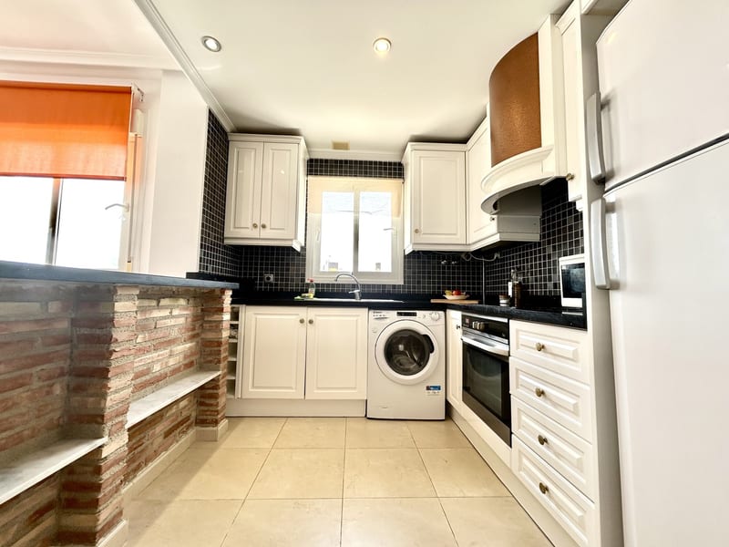 Open photo Listing photo