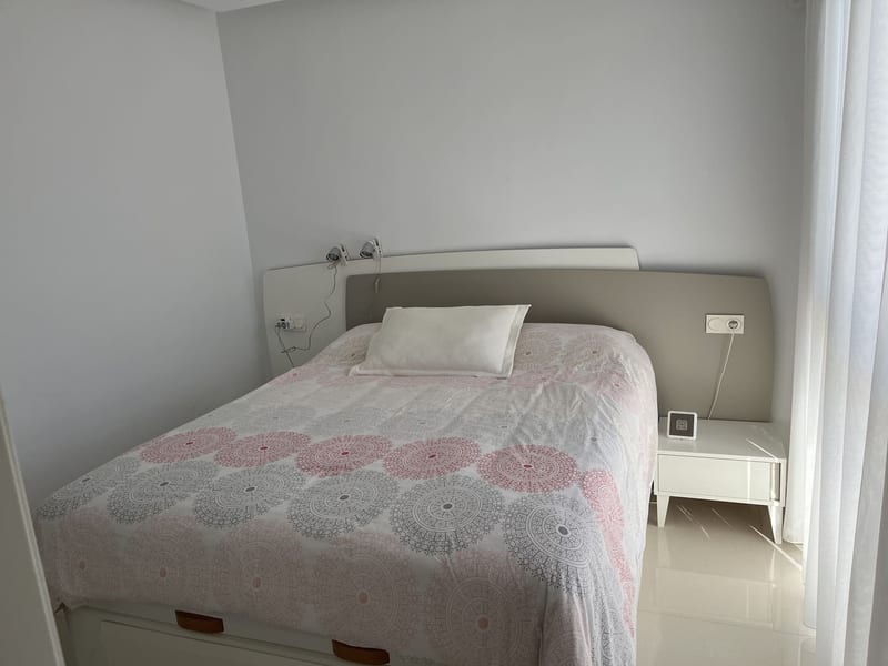 Open photo Listing photo
