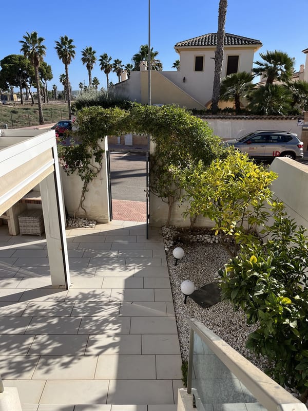 Open photo Listing photo