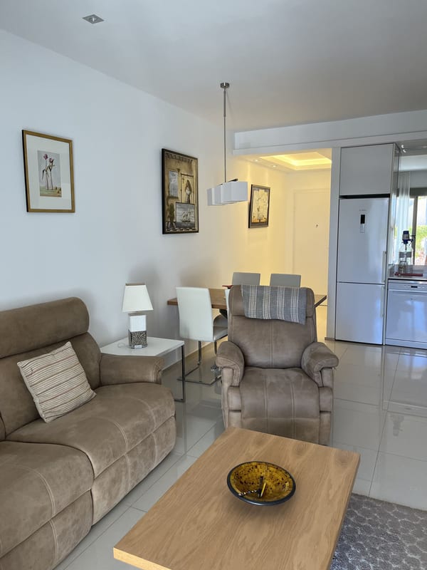 Open photo Listing photo